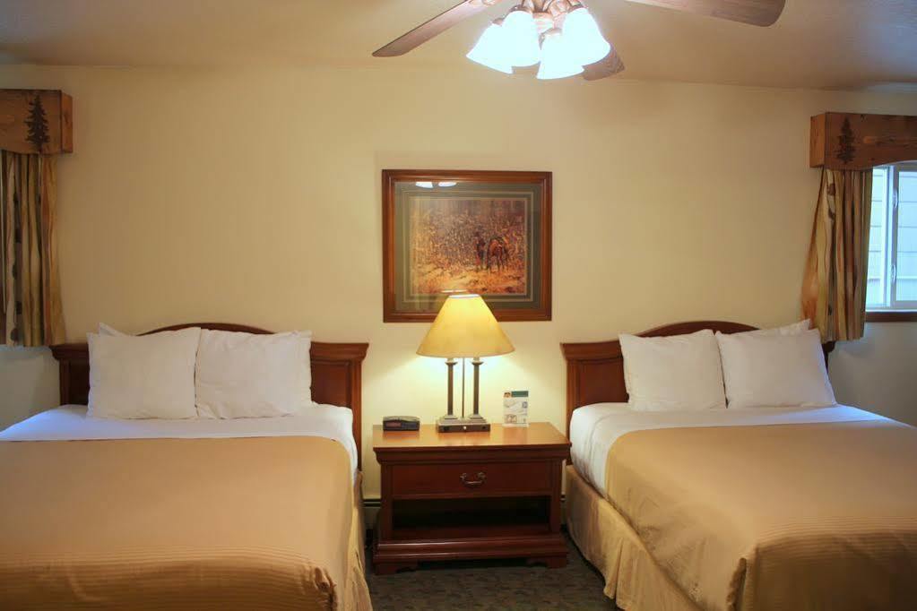 Motel Box Canyon And Hot Springs 2*